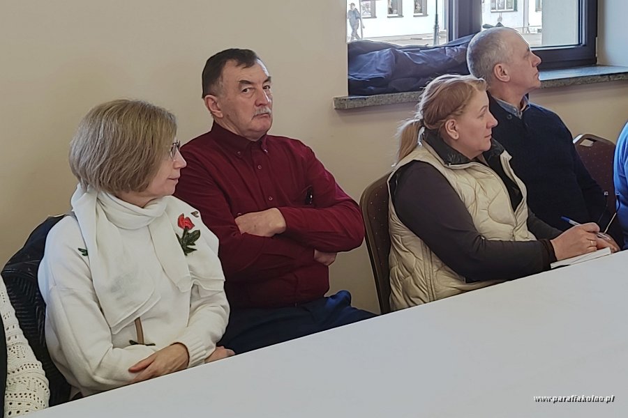 77 Katecheza ks. Andrzeja Mikuckiego.jpg